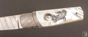   Couteau " Chiudibile  " custom par Fabrizio Silvestrelli - Nacre blanche et lame damas