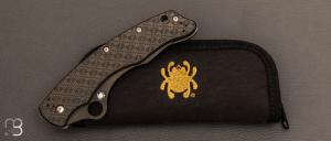 Couteau  " Laci Szabo " fibre de carbone et lame CPM-S30V par Spyderco - C146CFBBKP