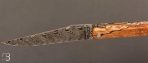 Couteau Laguiole en Aubrac "Perlé" 12 cm lame damas - manche bois d'Aubrac