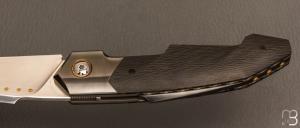   Couteau " Front-flipper " custom par Romain Lopez - Fibre de carbone "Sidecut" et RWL34