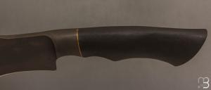  Couteau " Hunter " semi intégral par Adam DesRosiers