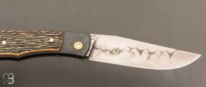  Couteau " Jack " pliant par Tanguy Coillot - Laiton sculpté et lame en C130