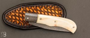  Couteau " Tony XL  " custom de Anthony Brochier - Damas multi-barreaux torsadé et ivoire de phacochère