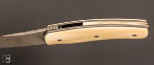  Couteau " custom " pliant de David Lespect - Ivoire de phacochère et lame damas