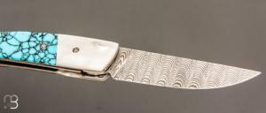  Couteau " 1515 collection Amérindienne  " par Manu Laplace - Nacre blanche et turquoise