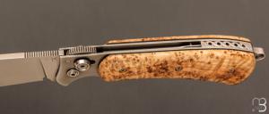 Couteau " Buffalo " par Éric Parmentier - Loupe de frêne et lame en RWL34