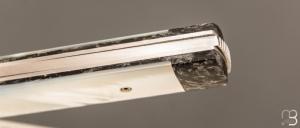 Couteau " lock back " par Eric Depeyre - Fibre de carbone et nacre