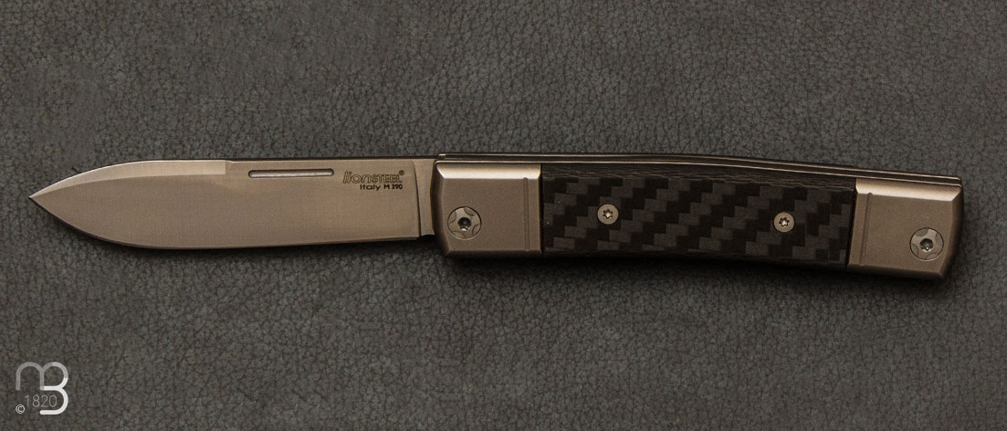  Couteau fermant Lionsteel BM2.CF Fibre de carbone