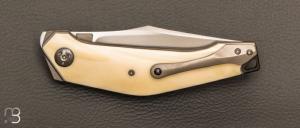  Couteau " Archos " custom par Thierry Savidan - Ivoire de phacochère et CPM154CM