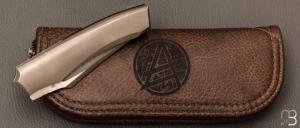 Couteau " custom Liner-lock " de Berthelemy Gabriel - La Forge Agab - Titane et D2