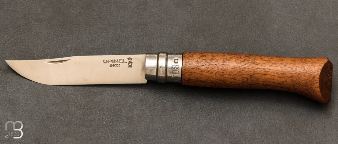 Couteau Opinel N°08 manche noyer - lame acier inoxydable