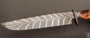  Couteau droit de collection  par Anthony Brochier - Tasmanian black wood et damas Torsadé plume