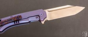   Couteau   "  Rhino " Titane violet et M390 par QSP - QS143-C