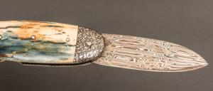   Couteau " Bouledogue" de Jean Pierre Veysseyre - Ivoire de mammouth et lame damas