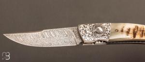    Couteau de poche 1515 édition limitée ''L'Approche au Mouflon'' lame Damas par Manu Laplace
