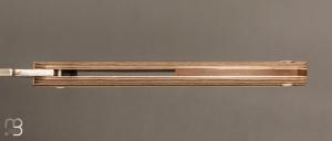 Couteau " Le 05 " par MTBlades Benjamin Thuillier - Paperstone et lame en 14C28