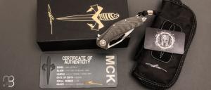  Couteau  "  Mini Matrix - R " Two-Tone Stonewash Titanium/Carbon Fiber par Marfione Custom Knives