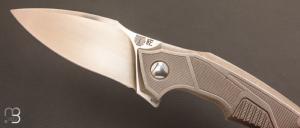 Couteau "  Muscle " Titanium par CKF Knives et Tashi Bharucha