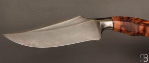   "Nightingale variation Knife" custom par Oliver Goldschmidt - Cerisier