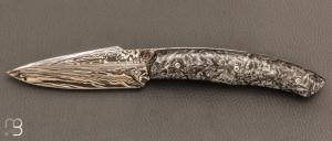   Couteau " Skadi " par Cédric Destombes - Coutellerie Caddarik - Fibre de carbone et damas