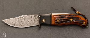 Couteau  "  Truand garde mobile " par Tony Ruot - Os cerfé et lame en damas feuilleté