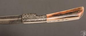  Couteau " Vendetta " de Philippe Ricard - Ivoire de mammouth et lame damas plume