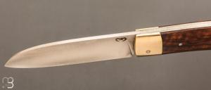   Couteau " custom " pliant par Mickaël Moing - Noyer et lame en 100Cr6