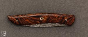 Couteau  " le Névé " pliant  par Tim Bernard - Loupe de Bois de fer et lame damas