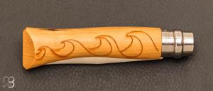   Couteau Opinel N°7 gravure vagues - Manche en buis