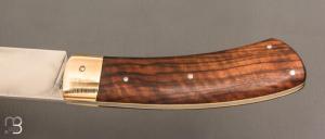   Couteau " custom " pliant par Mickaël Moing - Noyer et lame en 100Cr6