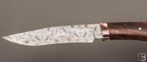   Couteau droit par Nicolas Mestrallet - Atelier du couteau de Vaunaveys - Lame forgée acier damas mosaïque et bois de fer