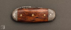    Couteau " Bouledogue" de Jean Pierre Veysseyre - Bois de fer et lame damas 