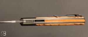   Couteau " custom " pliant de David Lespect - Ivoire de mammouth et lame damas