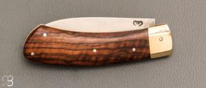   Couteau " custom " pliant par Mickaël Moing - Noyer et lame en 100Cr6