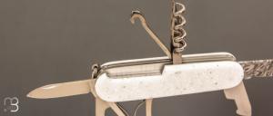   Special Companion Damast Limited Edition 2025 " par Victorinox - 1.3901.J25