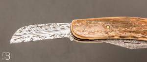  Couteau " Le DUCK de John Wayne " custom par Eric Depeyre - ivoire de mammouth et lames damas plume