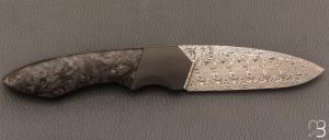  Couteau " Duc9  " custom par Nicolas Kowal - Fibre de carbone et lame en Damasteel® Aegir