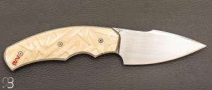    Couteau " Liner Lock " custom par David Lespect - RWL34 et Ivoire de phacochère gravé par Serge Raoux