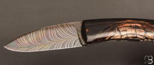  Couteau " Lock-Back " de Philippe Ricard - Ivoire de mammouth/ébène et lame damas plume