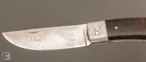 Couteau de collection modèle " Berger " de Jean Pierre Veysseyre - Damas et noyer