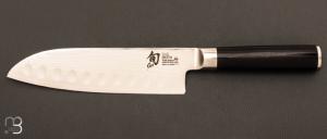 Couteau japonais de cuisine kai shun classic Santoku 165 mm, lame alvéolée DM.0718