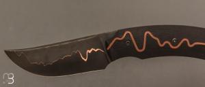  Couteau " 1310 " liner lock de SMZ Flammes de forge - Ébène / cuivre et lame sandwich