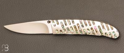   Couteau " Linerlock " custom par Koji Hara - Abalone et lame en Cowry-Y