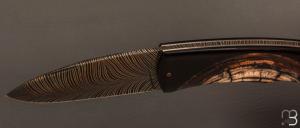  Couteau " Lock-Back " de Philippe Ricard - Ivoire de mammouth/ébène et lame damas plume