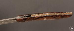 Couteau  " le Névé " pliant  par Tim Bernard - Loupe de Bois de fer et lame damas