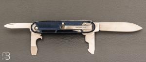   Couteau Synergy Alox Bleu par Victorinox - 0.8216.20