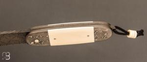   Couteau " Bouledogue lock-back " de Philippe Ricard - Ivoire de mammouth et damas mosaïque