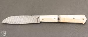    Couteau " Interprétation Yssingeaux " par Erwann Aubriet - Ivoire de phacochère et lame damas twist