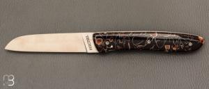 Couteau " L08 " de Perceval - Copeaux alu rouge stabilisés