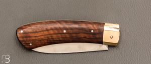   Couteau " custom " pliant par Mickaël Moing - Noyer et lame en 100Cr6